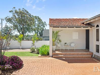 8 Blackbutt  Drive, Greenwood WA 6024