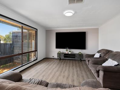 1/5 Hicks Road, Hannans WA 6430