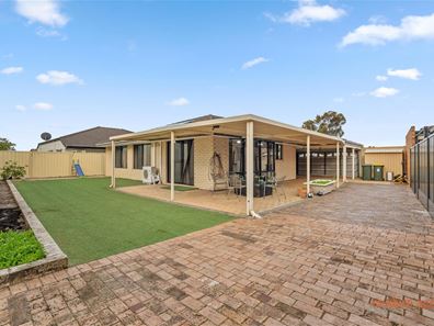 9 Wundu Enterance, South Guildford WA 6055