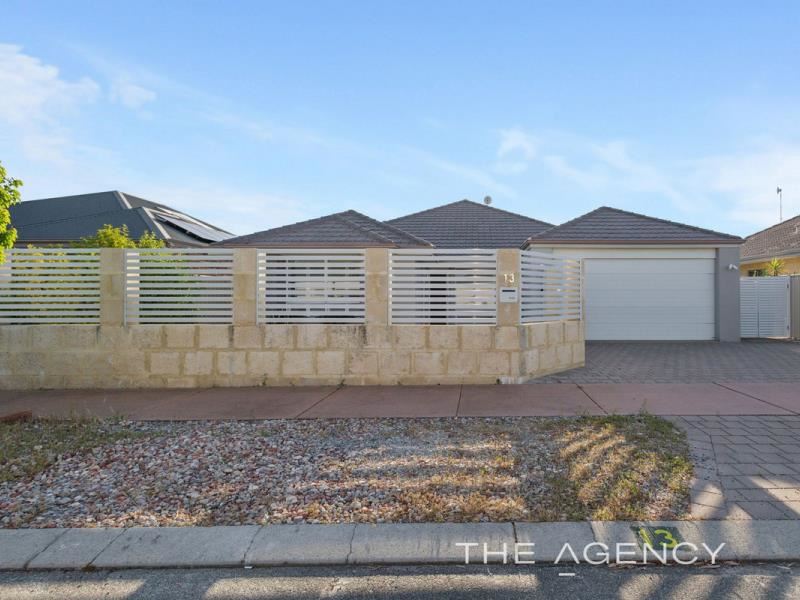 13 Aubun Gardens, Caversham
