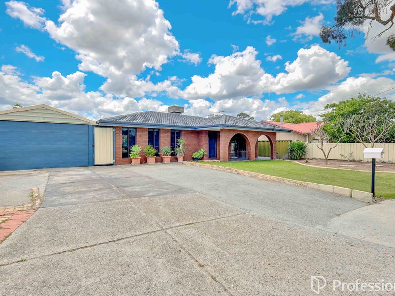 13 Dunholme Place, Huntingdale