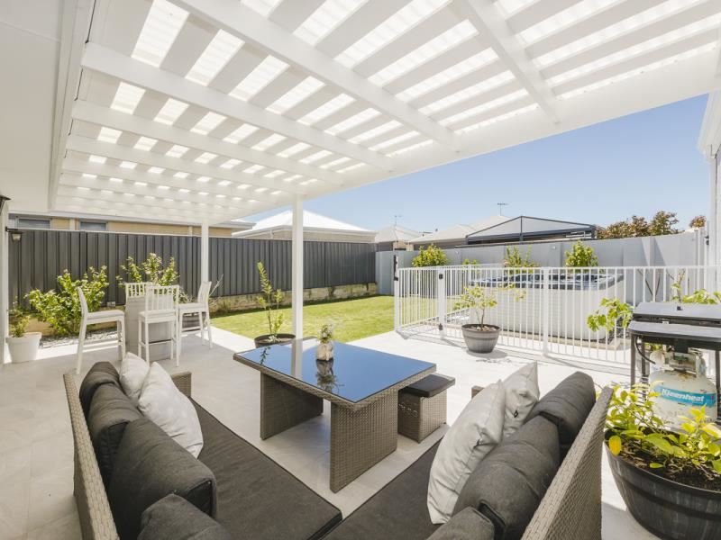 6 Artisan Road, Yanchep WA 6035