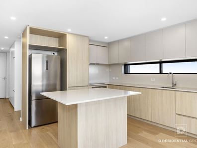 10/152 Scarborough Beach  Road, Scarborough WA 6019