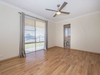 50 Lithgow Drive, Clarkson WA 6030