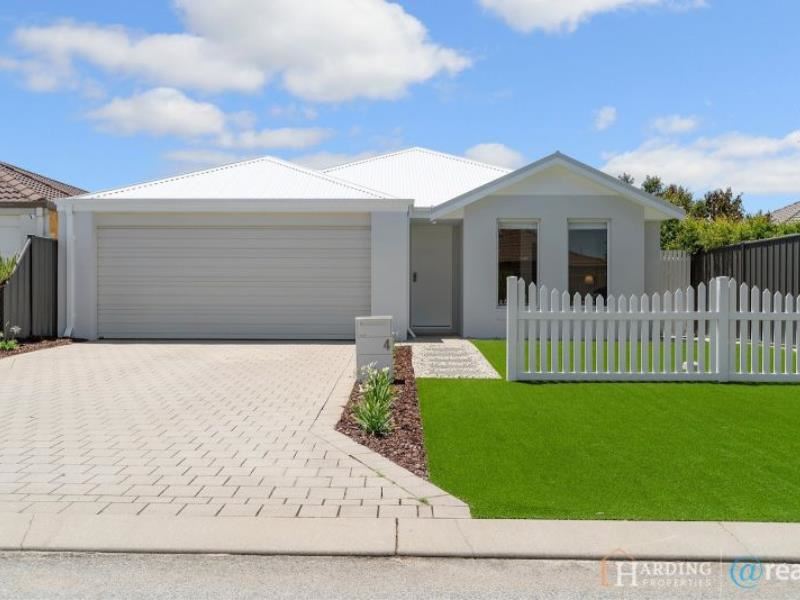 4 Azolla Street, Banksia Grove WA 6031