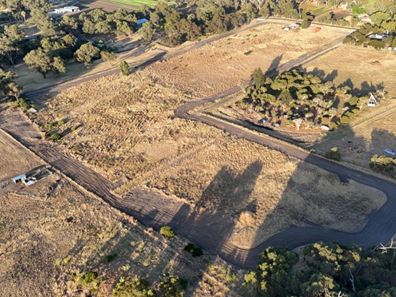 143 Bernard Road North, Carabooda WA 6033