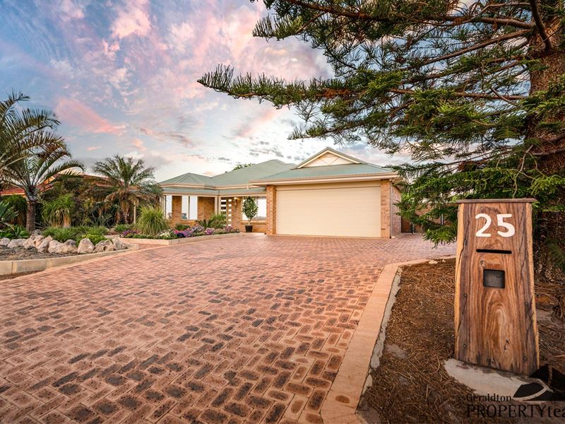 25 Waterfront Circle, Drummond Cove WA 6532