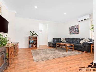 25 Waterfront Circle, Drummond Cove WA 6532