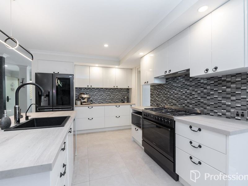 396A Lennard Street, Dianella WA 6059