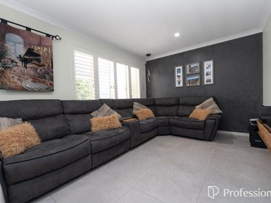 396A Lennard Street, Dianella WA 6059