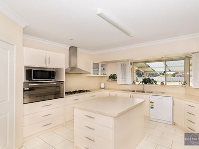 239 South Coast Highway, Gledhow WA 6330