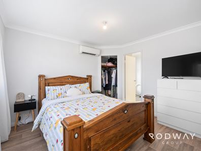 22 Jobson Loop, Brookdale WA 6112