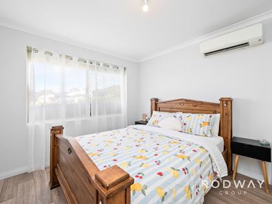 22 Jobson Loop, Brookdale WA 6112
