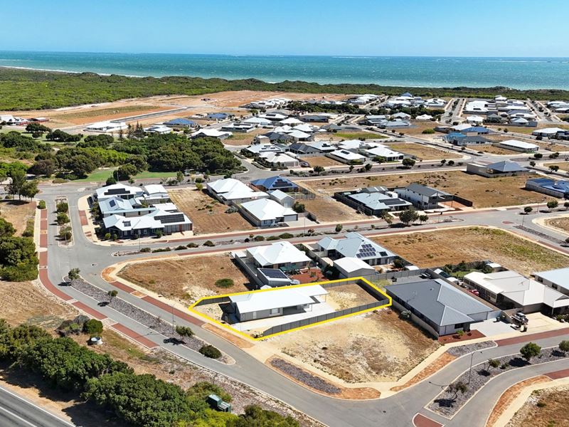 22 Crusoe Crescent, Jurien Bay WA 6516