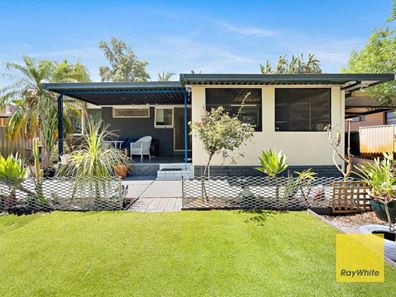 11 Kelton Way, Thornlie WA 6108
