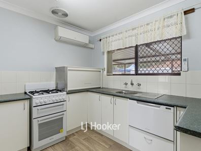16 Bolton Way, Collie WA 6225