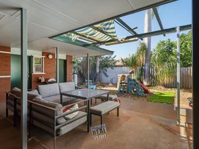 8C Lathwell Close, Nickol WA 6714