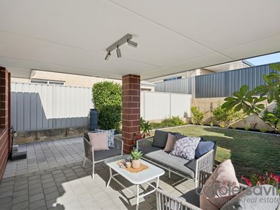 14 Chasselas Road, Hocking WA 6065