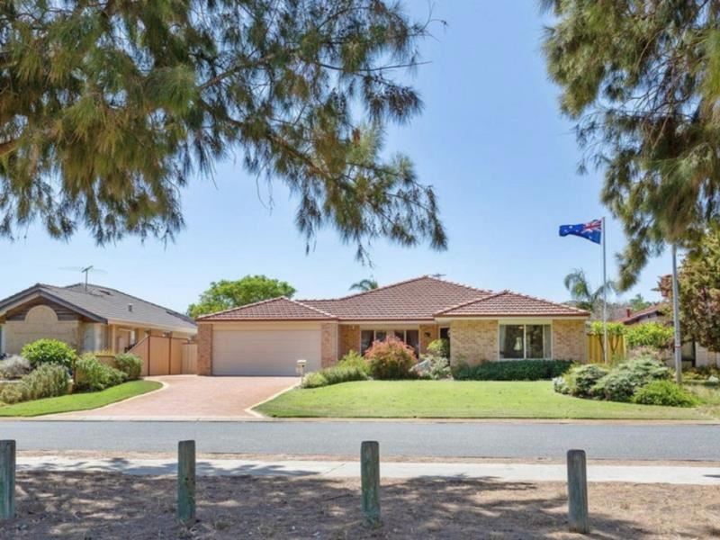 45 Gungurru Avenue, Hocking WA 6065