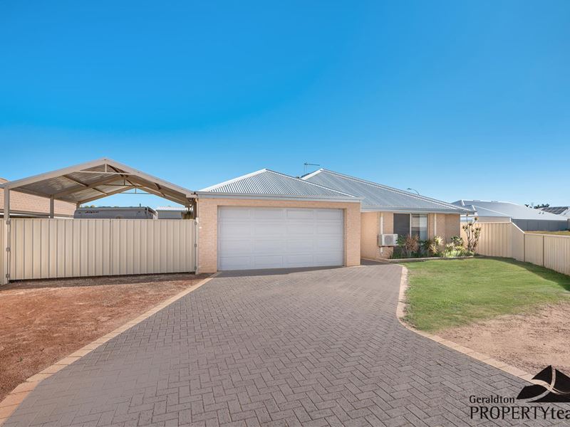 19 Reef Boulevard, Drummond Cove