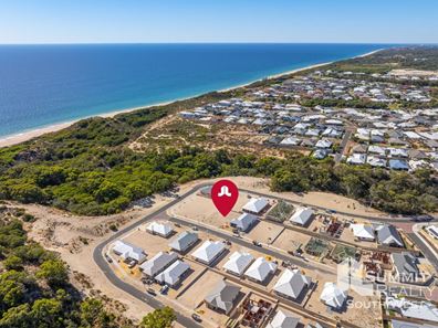 16 Belvoir Way, Dalyellup WA 6230