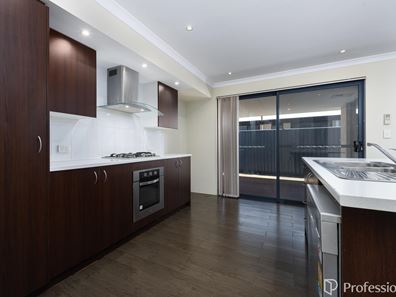 11 Spinifex Road, Baldivis WA 6171