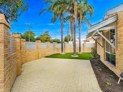 1/3 Knight Avenue, Yokine WA 6060
