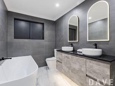 30B Odin Road, Innaloo WA 6018