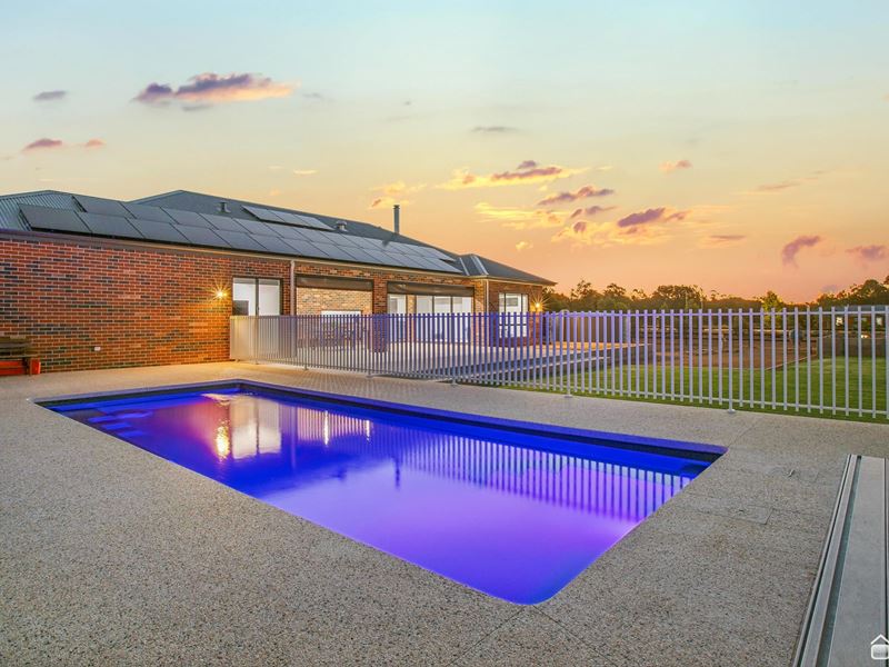 177 Wungong South Road, Darling Downs WA 6122