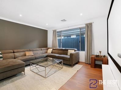 20 Trusty Way, Piara Waters WA 6112