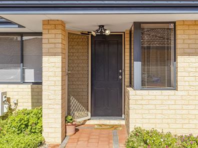 2/75 Ravenswood Drive, Westminster WA 6061