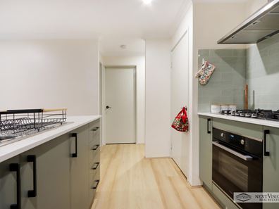 18 Munglinup Rd, Hilbert WA 6112