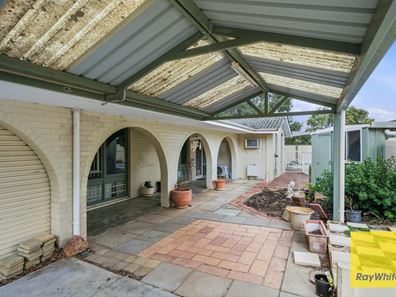 10 Blackburne Drive, Kelmscott WA 6111