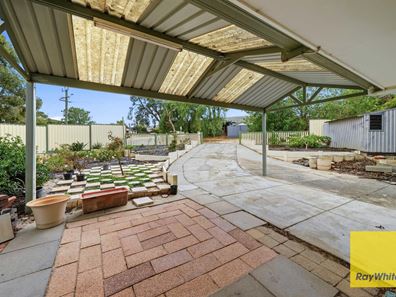10 Blackburne Drive, Kelmscott WA 6111