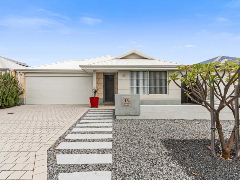13 Shimmer Chase, Eglinton