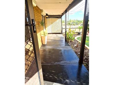 44 Challenger Avenue, Parmelia WA 6167