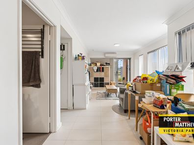 16/16 Grey Street, Cannington WA 6107