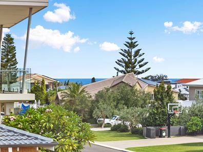 6 Peirse Way, Marmion WA 6020