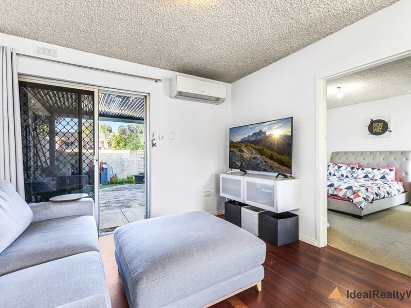 4/9 Mitchell Street, Bentley