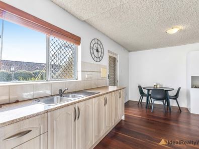 4/9 Mitchell Street, Bentley WA 6102