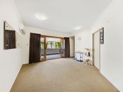 4/76 Newcastle Street, Perth WA 6000