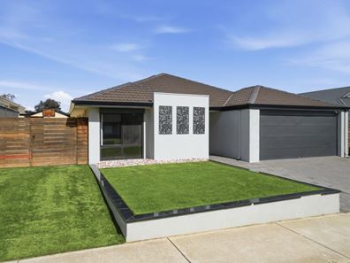 18 Genus Road, Banksia Grove WA 6031