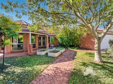 22 Kardil Street, Dalyellup WA 6230
