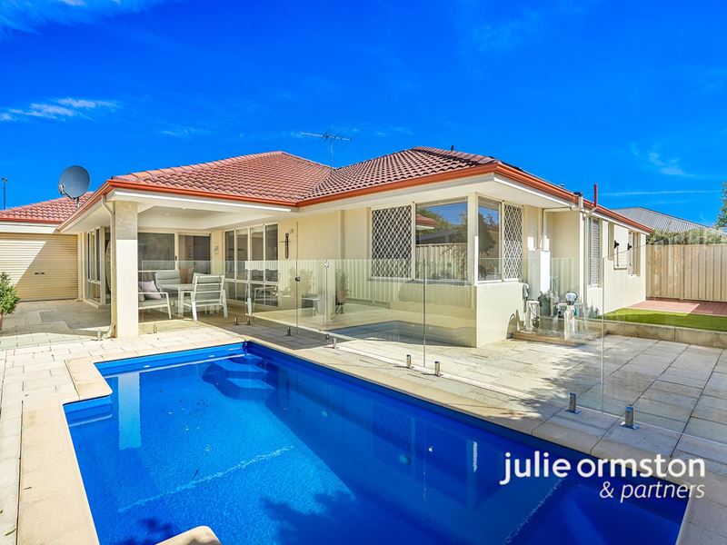 60 Bowmore Drive, Wanneroo WA 6065