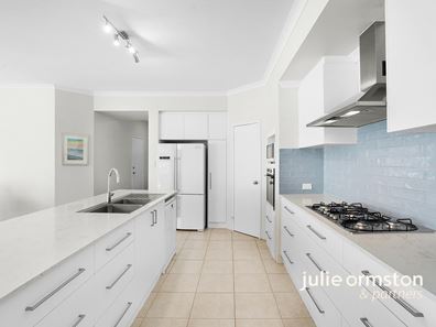 60 Bowmore Drive, Wanneroo WA 6065