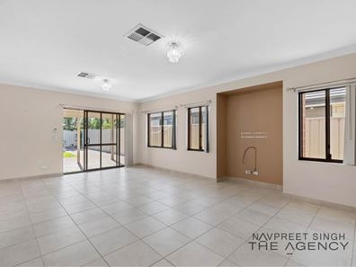 198 Sapphire Chase, Wellard WA 6170