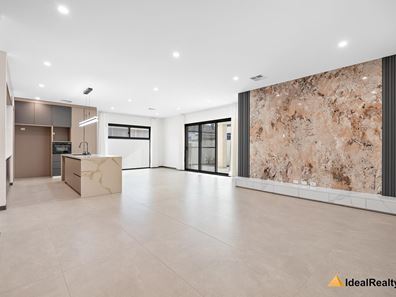 460 Riverton Drive, Riverton WA 6148