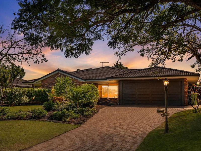 31 Regal Drive, Thornlie