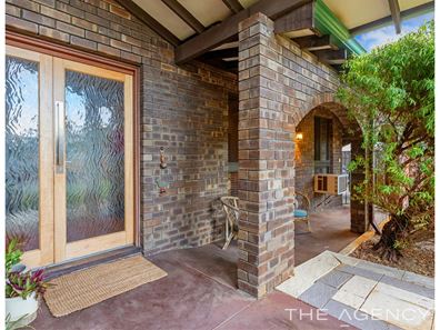 21 Wallangarra Court, Kingsley WA 6026
