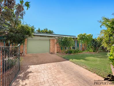13 Gantheaume Crescent, Kalbarri WA 6536